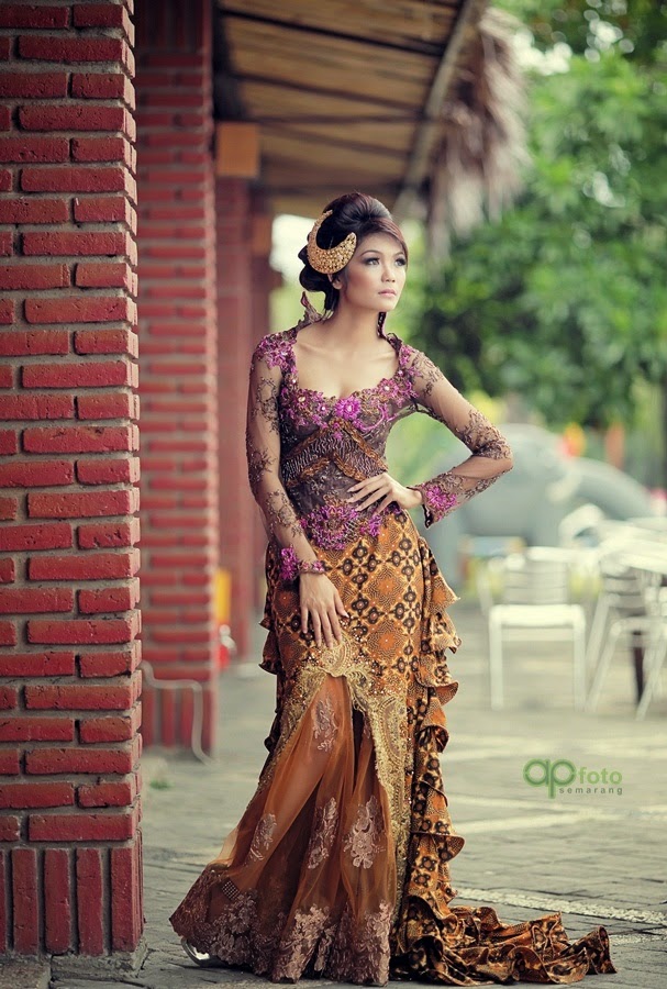 Kebaya Batik Modern - International Kebaya Batik Modern