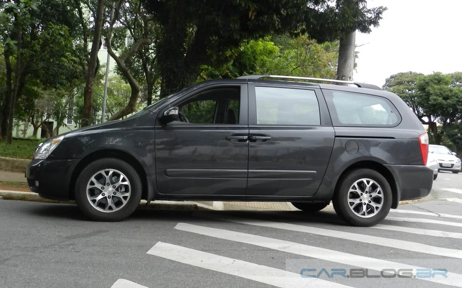 Kia Carnival EX 2014