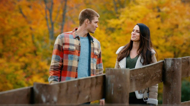 An Autumn Romance starring Jessica Lowndes & Chad Michael Murray