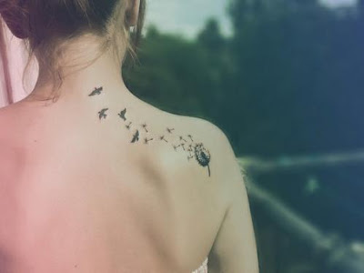 TATUAJES PEQUEÑOS DE AVES EN ESPALDA 2