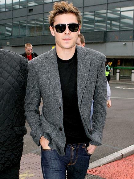 zac efron haircut 2009. Zac Efron hits London.