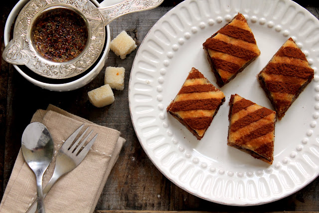 chocolate hazelnut baklava recipe from cherryteacakes.com