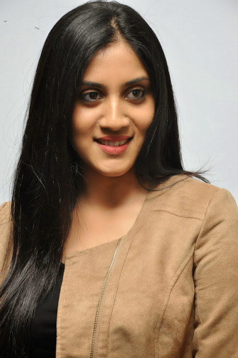 dhanya balakrishnan photo gallery