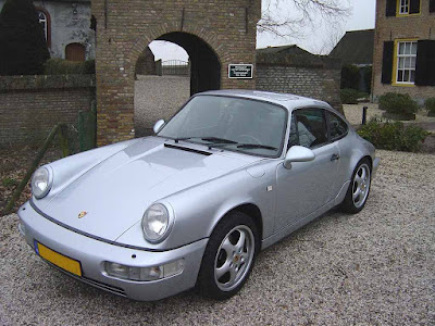 Porsche 964