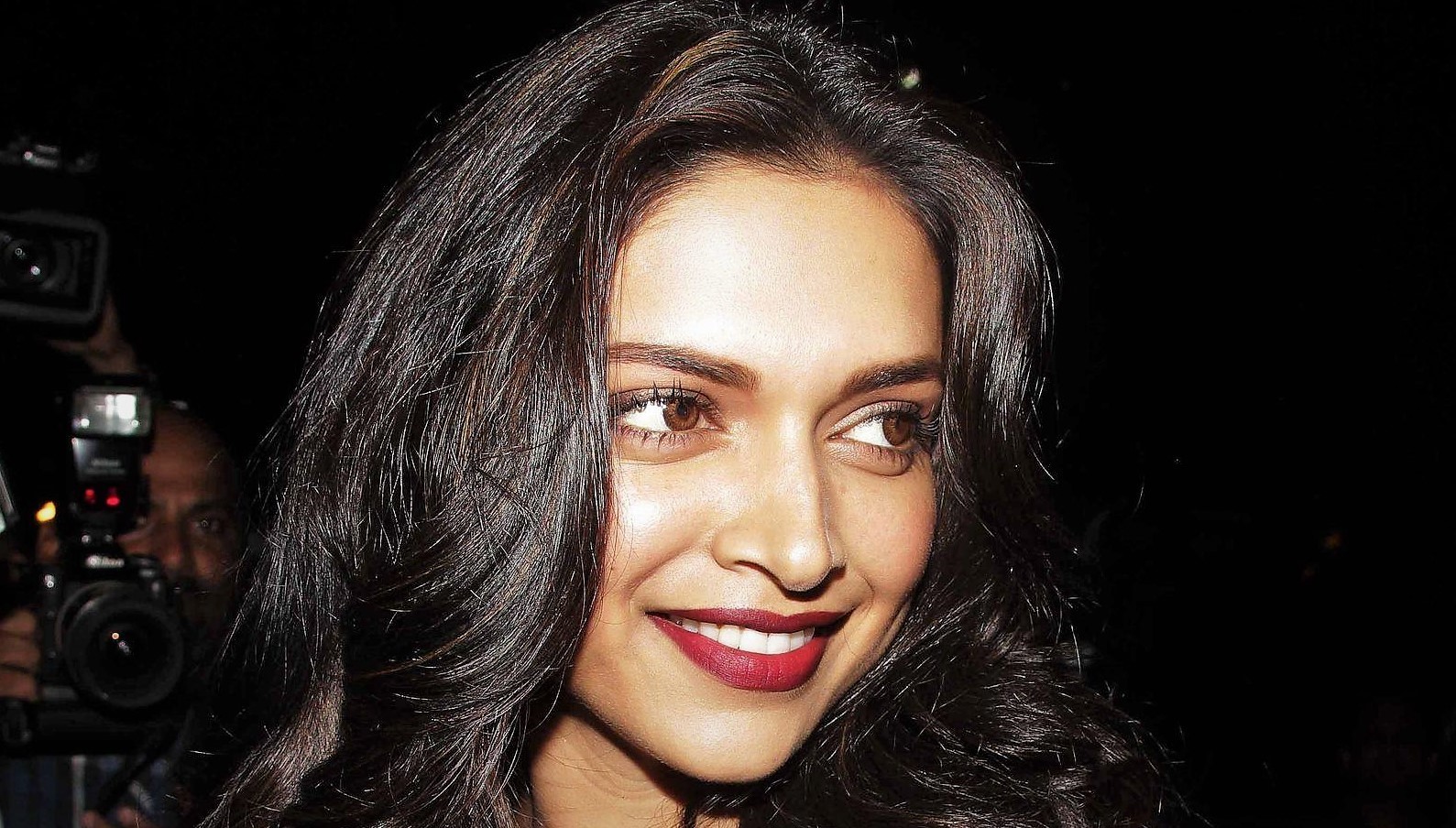 Deepika Padukone UHD HD Photo