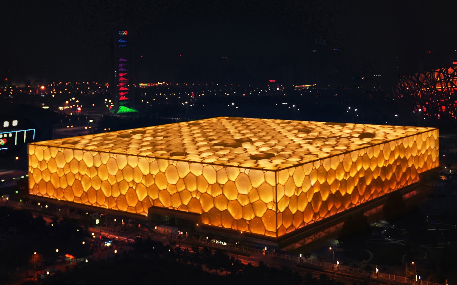 The lighting on the facade of the “Water Cube” National Aquatic Center showcases a fluid light display that changes everyday of the year. Ancient wisdom from the I-Ching and emotional data collected from Chinese micro-blogging sites are combined and analyzed by automated computer programs to interpret each day’s unique characteristics and aura. This data is translated into light