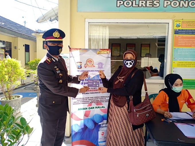 Hut Bhayangkara Ke 75, Satlantas Polres Ponorogo Ambil Peran Sukseskan Percepatan Vaksinasi