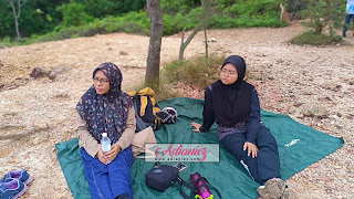 Hiking Bukit Beruang | Lebih banyak rehat dari mendaki