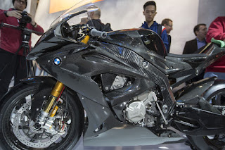 BMW HP4 Race detail