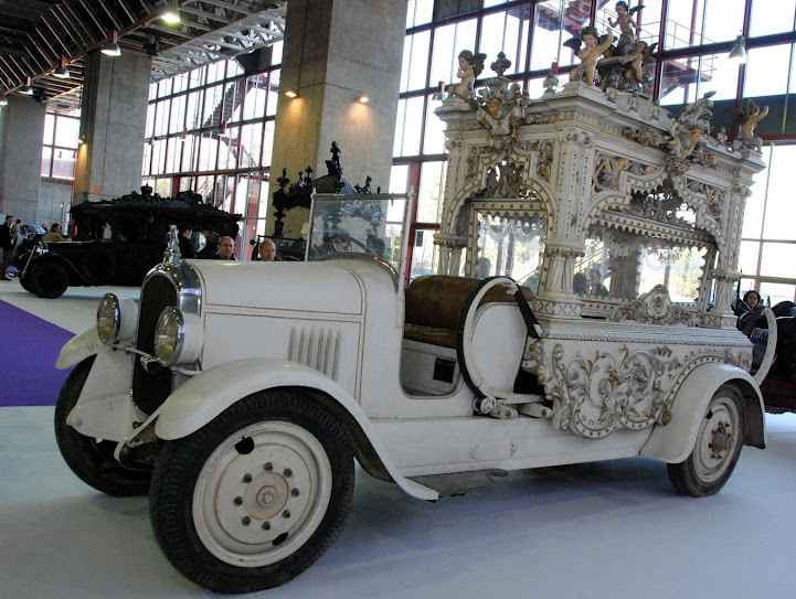 Just A Car Guy: hearse cars of the 1920's from Spain, a cultural thing that  seems to have disappeared