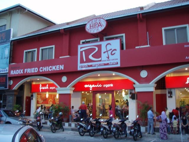 Radix Fried Chicken Pesaing KFC ?  Aku Dan Sesuatu