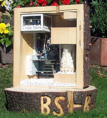 wooden-pc-cabinet