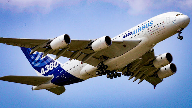 Why Did The Mighty Airbus A380 Fail?