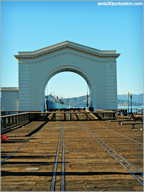 Pier 43 Ferry Arch