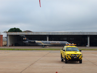 Avião estacionado no hangar da Polícia Federal no Aeroporto Internacional Juscelino Kubitschek