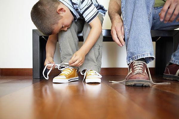 Different Ways Of Tying Your Shoes pictures. 9 Dec 2010 .