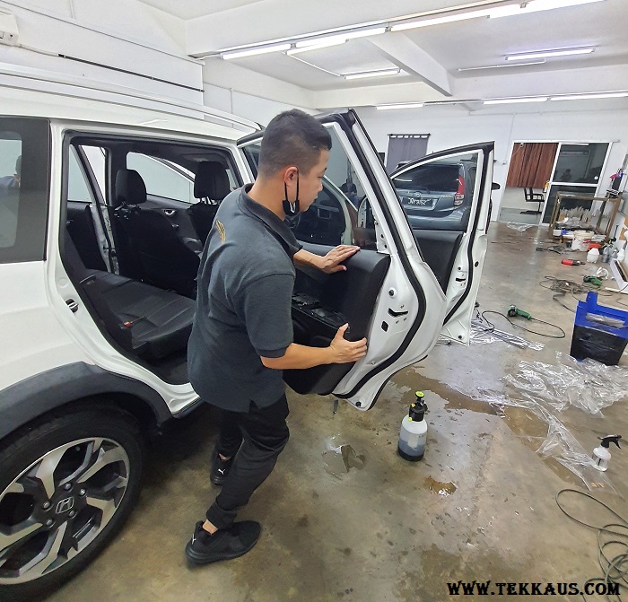 How to install car tint step by step guide
