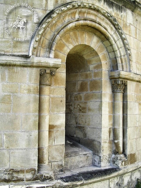 CAEN (14) - Abbaye aux Dames (Extérieur)