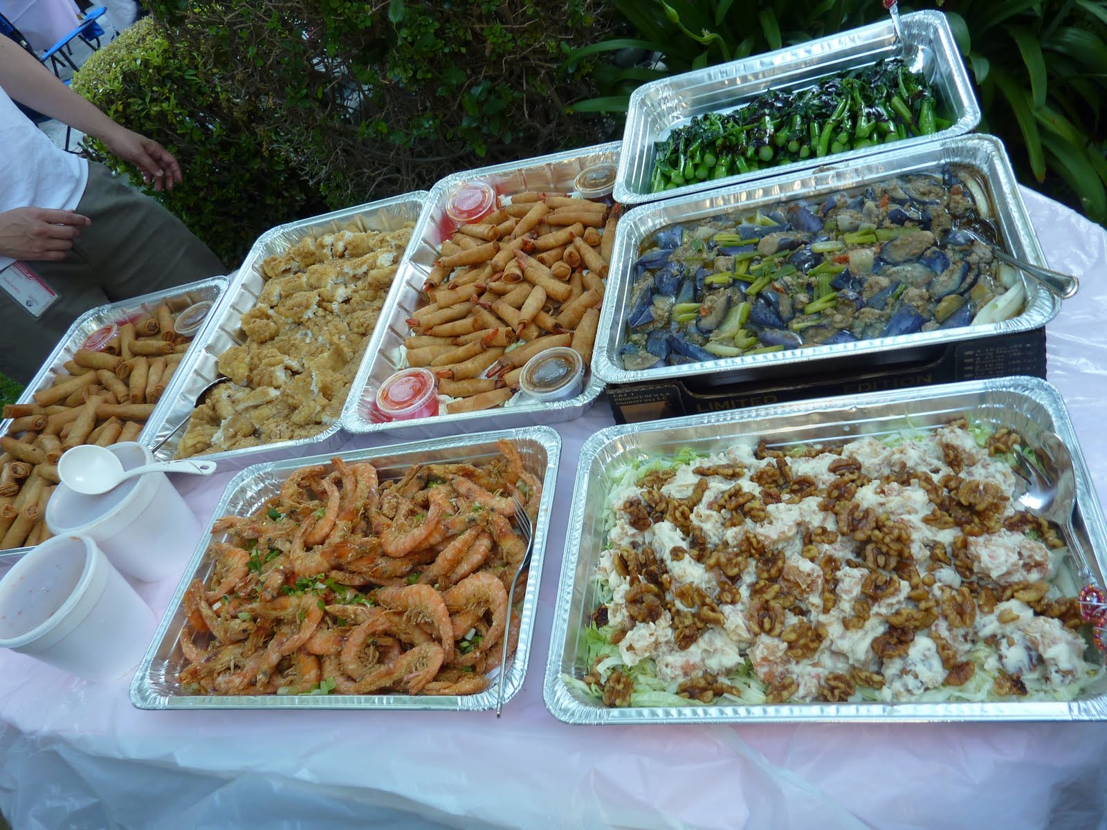 More food here: Peking sparibs, fried garlic chicken, Hong Kong style ...