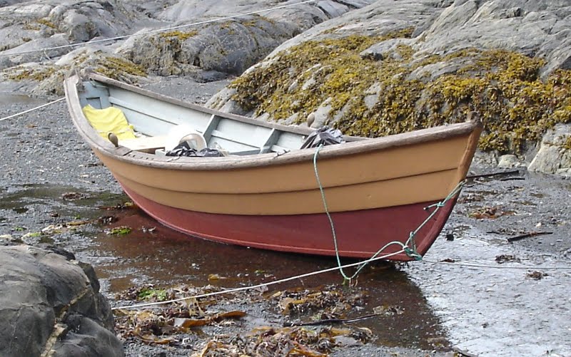 Small boat pron. - Page 79