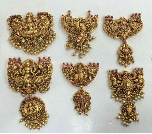 Nakshi Pendant Sets in Temple Design