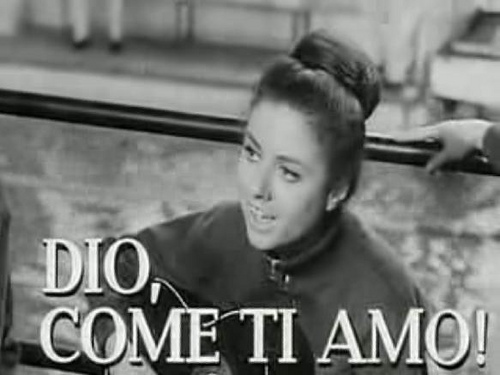 Este filminho incrivelmente n tido nos mostra a cantora Gigliola Cinquetti