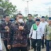 Gubernur Al Haris dan Jusuf Kalla Jalan Kaki Hadiri Resepsi Puncak Satu Abad NU di Sidoarjo