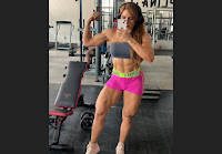 From Curves to Cuts: A Woman’s Journey to Muscle & Definition