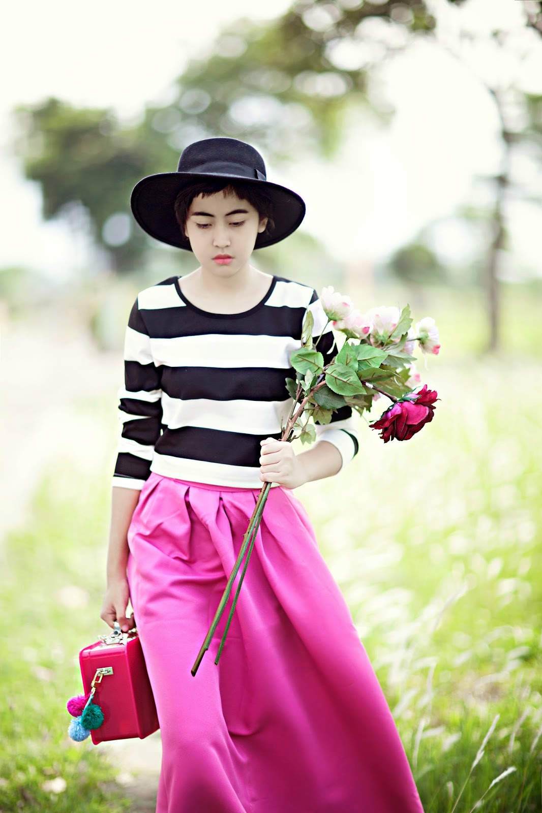 http://www.sheinside.com/Black-White-Long-Sleeve-Striped-Top-With-Purple-Skirt-p-184049-cat-1780.html#goods_description_top