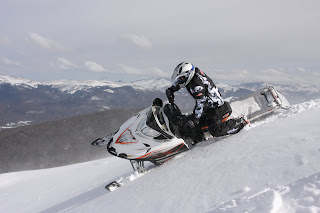 --Arctic Cat M8 Sno Pro