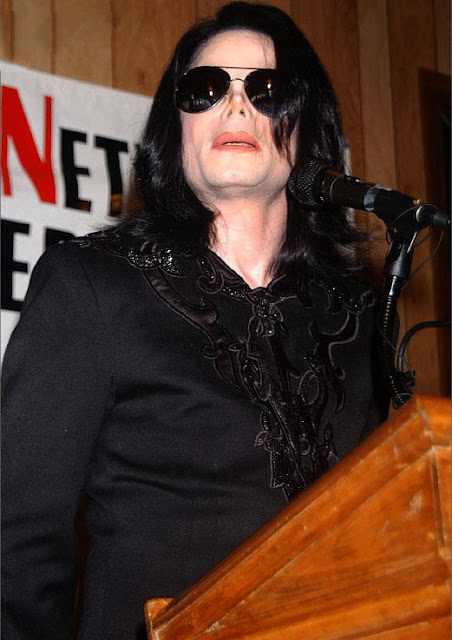 Michael Jackson's speech against racism in Harlem 2002 