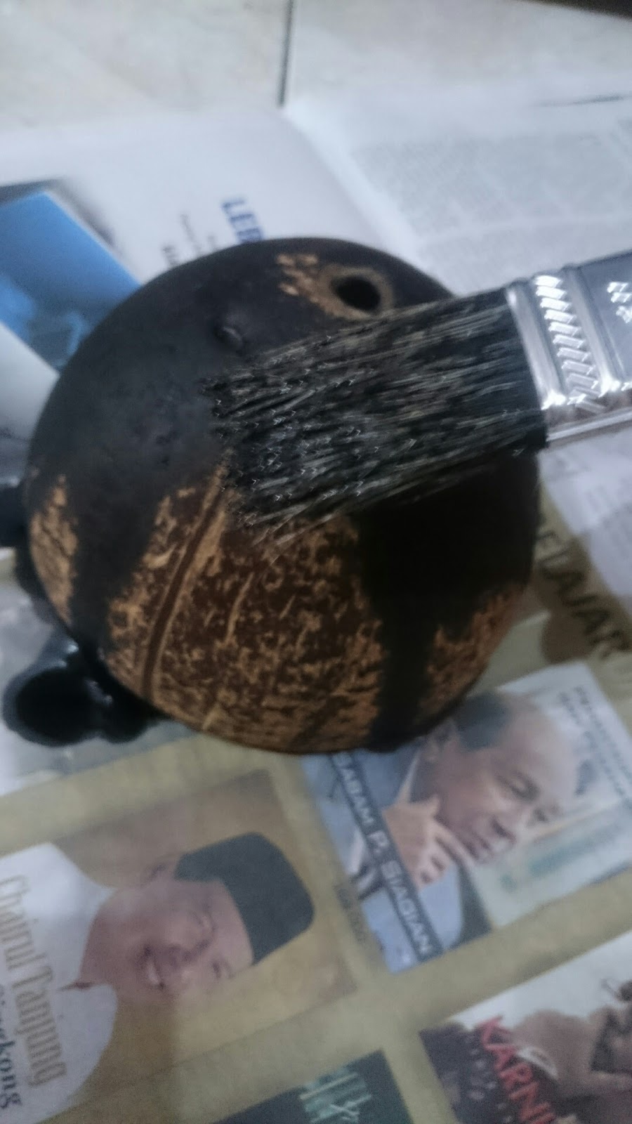 Prakarya Kewirausahaan Membuat Kerajinan  dari  Batok Kelapa