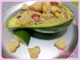 Salada de quinoa com abacate