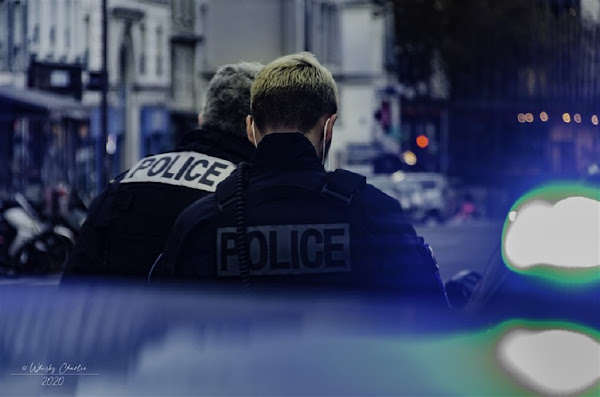 [VIDEO 🔴] Villeneuve-Saint-Georges (94) : Des policiers tirent sur un individu qui les attaque avec un couteau