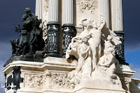 Monument à Alphonse XII - Parc du Retiro - Madrid