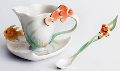 porcelain tea cups