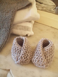 Adorable newborn wrap booties