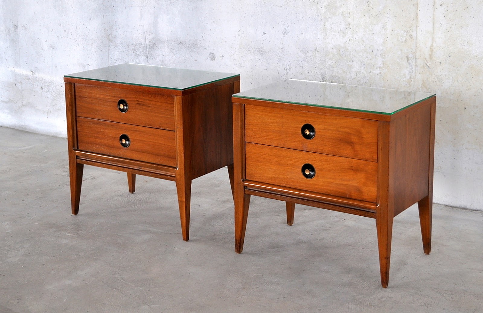SELECT MODERN: Pair of Mid Century Modern Nightstands / Side or End Tables
