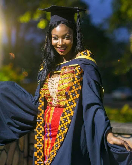 Latest African Dresses 2022: African Dresses For Graduation Ceremony.