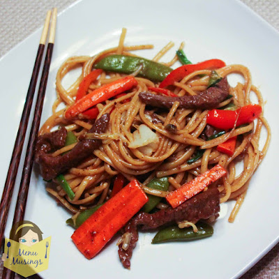 Easy Beef Lo Mein_menumusings.com