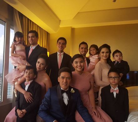 Vic Sotto exchanged vows with Pauleen Luna on Saturday! 