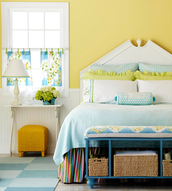 2011 Bedroom Decorating Ideas With Yellow Color | Home Interiors
