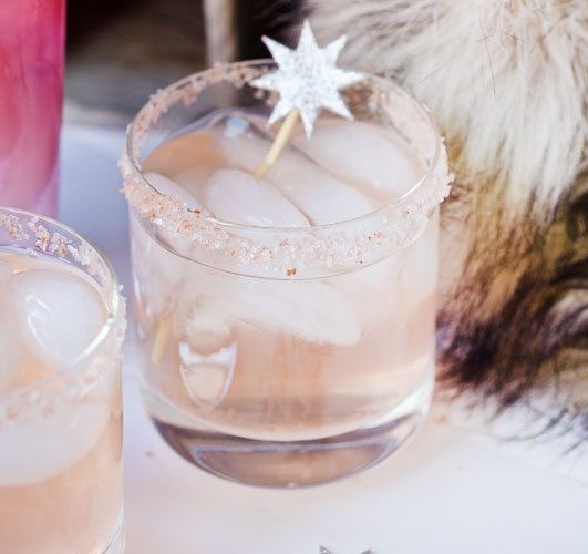 CHAMPAGNE LEMONADE MARGARITAS #drinks #christmas