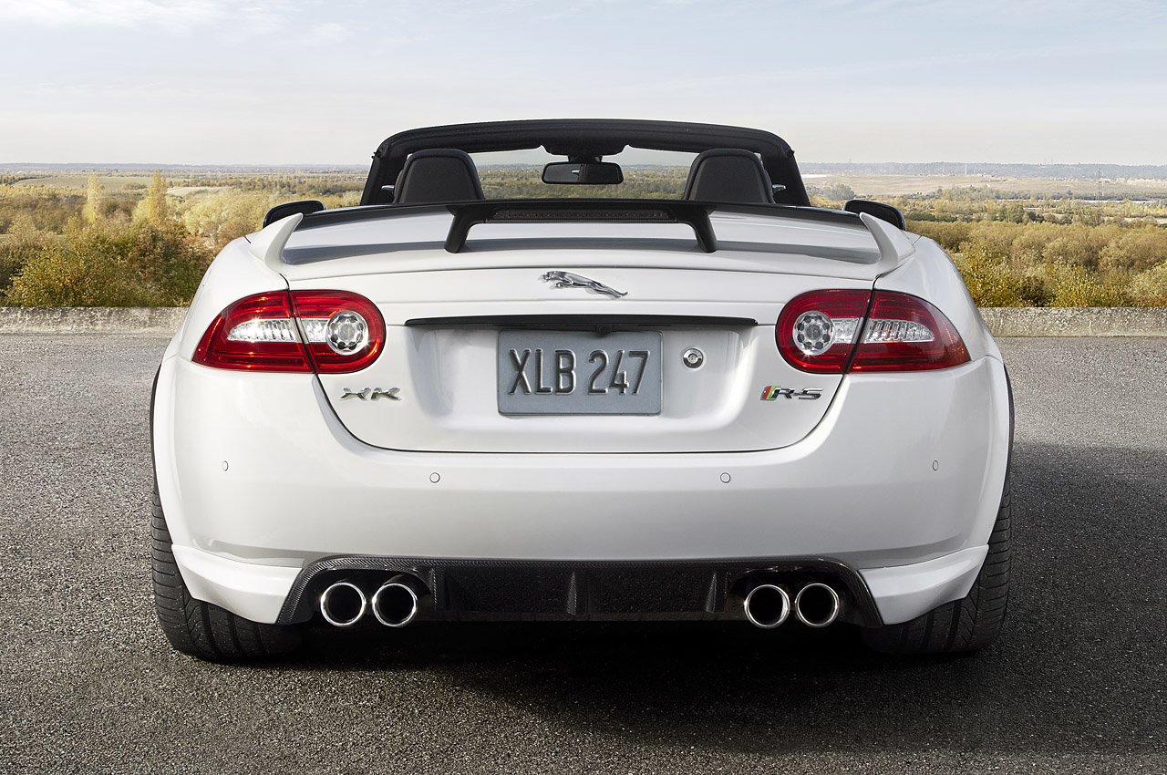 the-best-cars-in-the-world:-Jaguar-XKR-S-Convertible-...