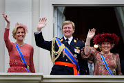 In 2013 is het zover het gaat eindelijk gebeuren op 30 april komt er een . (beatrix willem alexander en maxima)