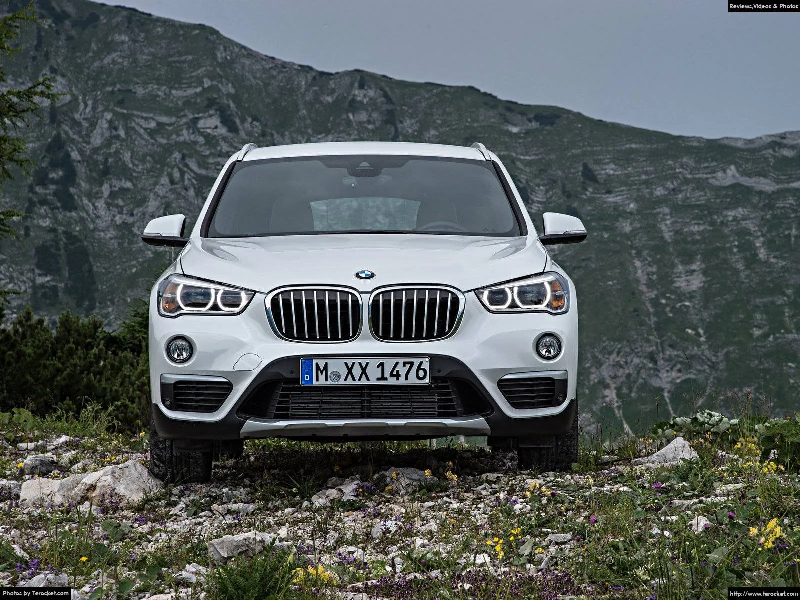 Hình ảnh xe ô tô BMW X1 2016 & nội ngoại thất