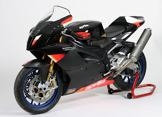 Aprilia RSV 1000 R Wallpapers