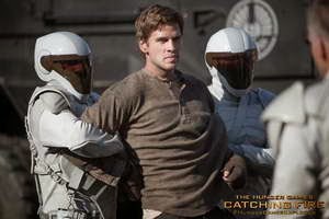 Free Download Film The Hunger Games  Catching Fire 2013 indowebster