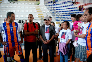  Pais de Eliane Almeida participam da homenagem à filha