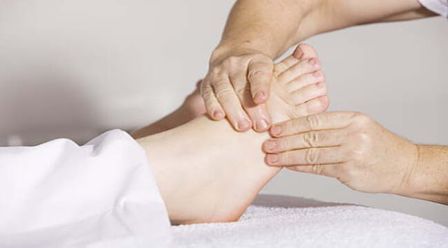 Acupressure for pain relief